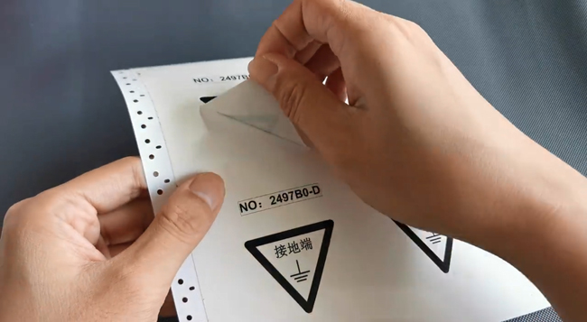 寬幅電力標識打印機就選碩方LCP8160，標記清晰，防水更耐久
